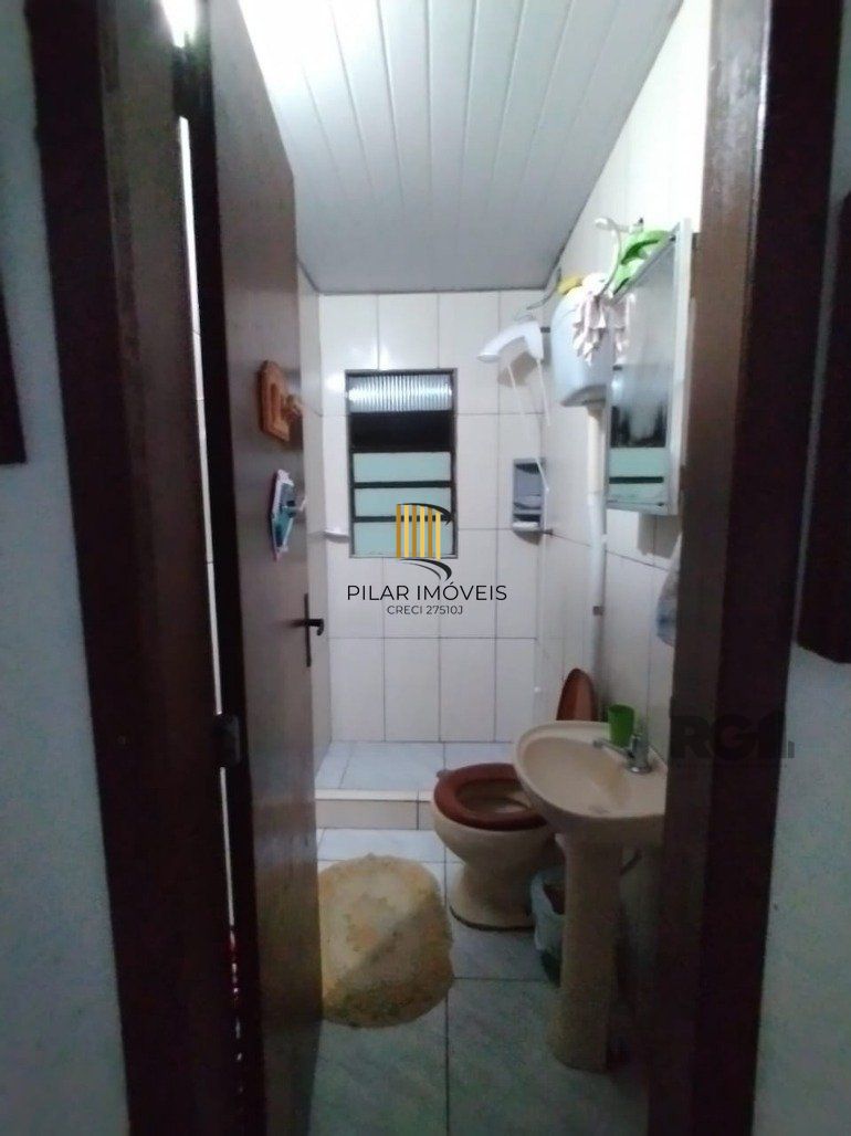 Casa 3 Dormitório(s) Bairro Ponta Grossa