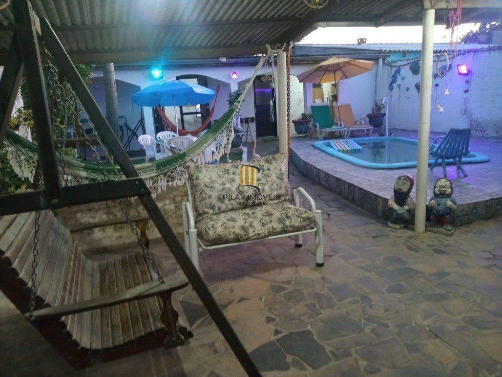 Casa 2 Dormitório(s) Bairro Ponta Grossa