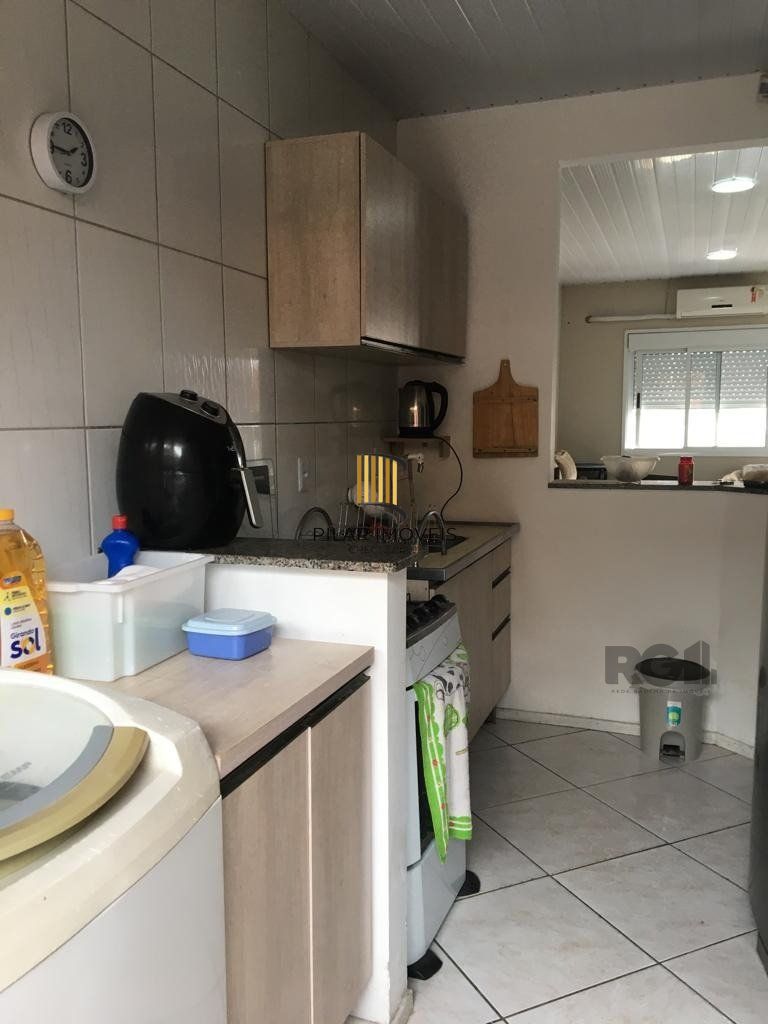 Casa 2 Dormitório(s) Bairro Hípica