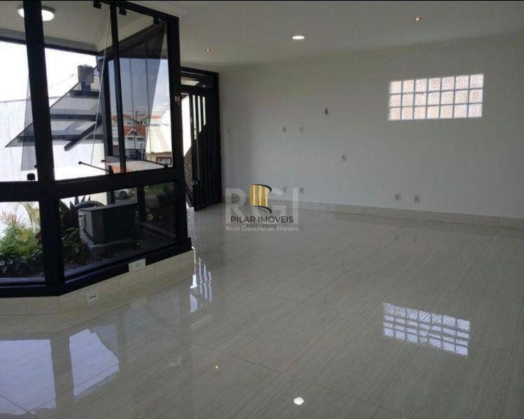 Casa Comercial Bairro Hípica Boulevard