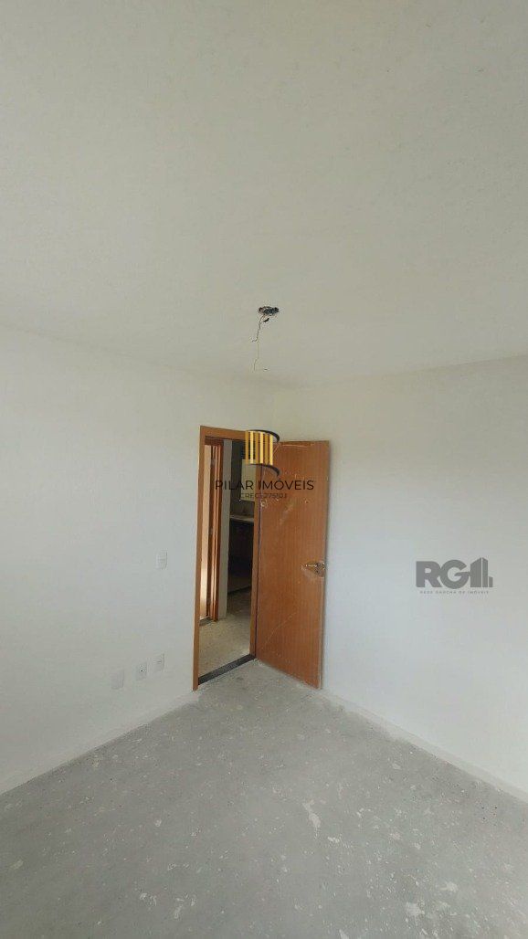 Apartamento 2 Dormitório(s) Bairro Restinga