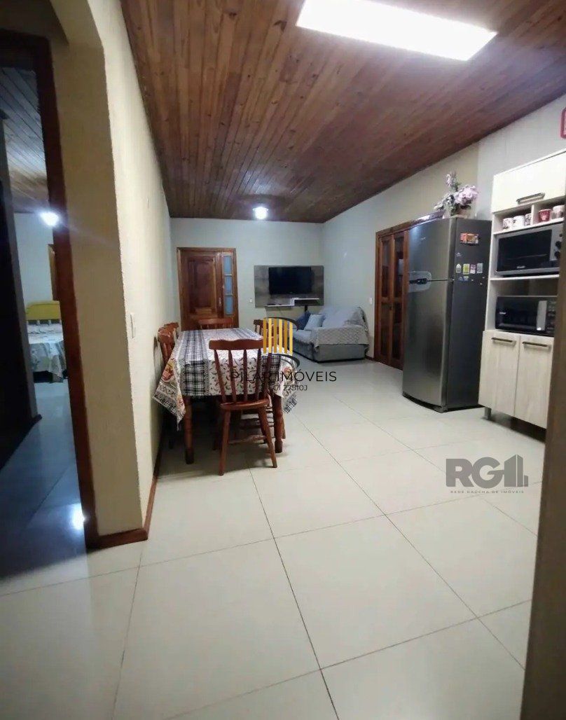 Casa 3 dormitórios no bairro Aberta dos Morros