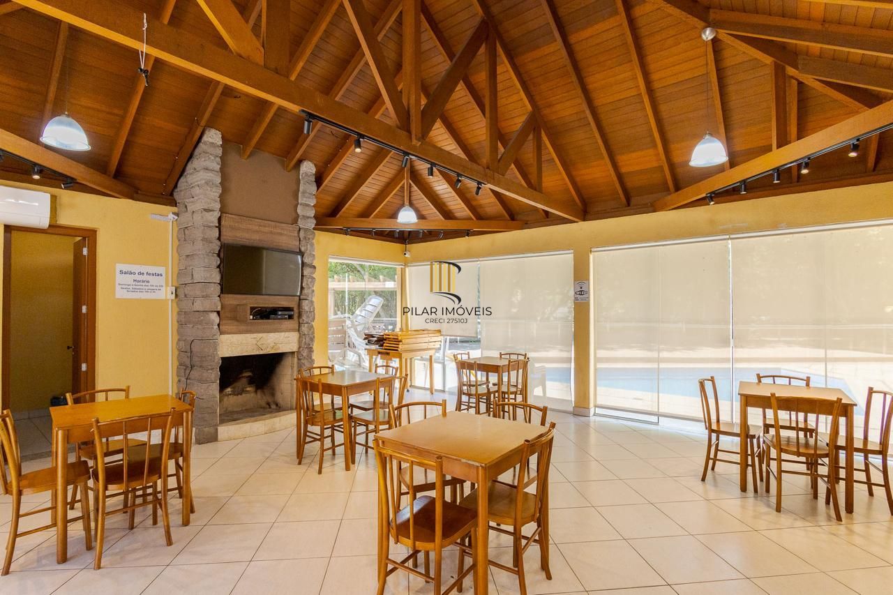 Casa de Condomínio 3 dormitórios no bairro Vila Nova