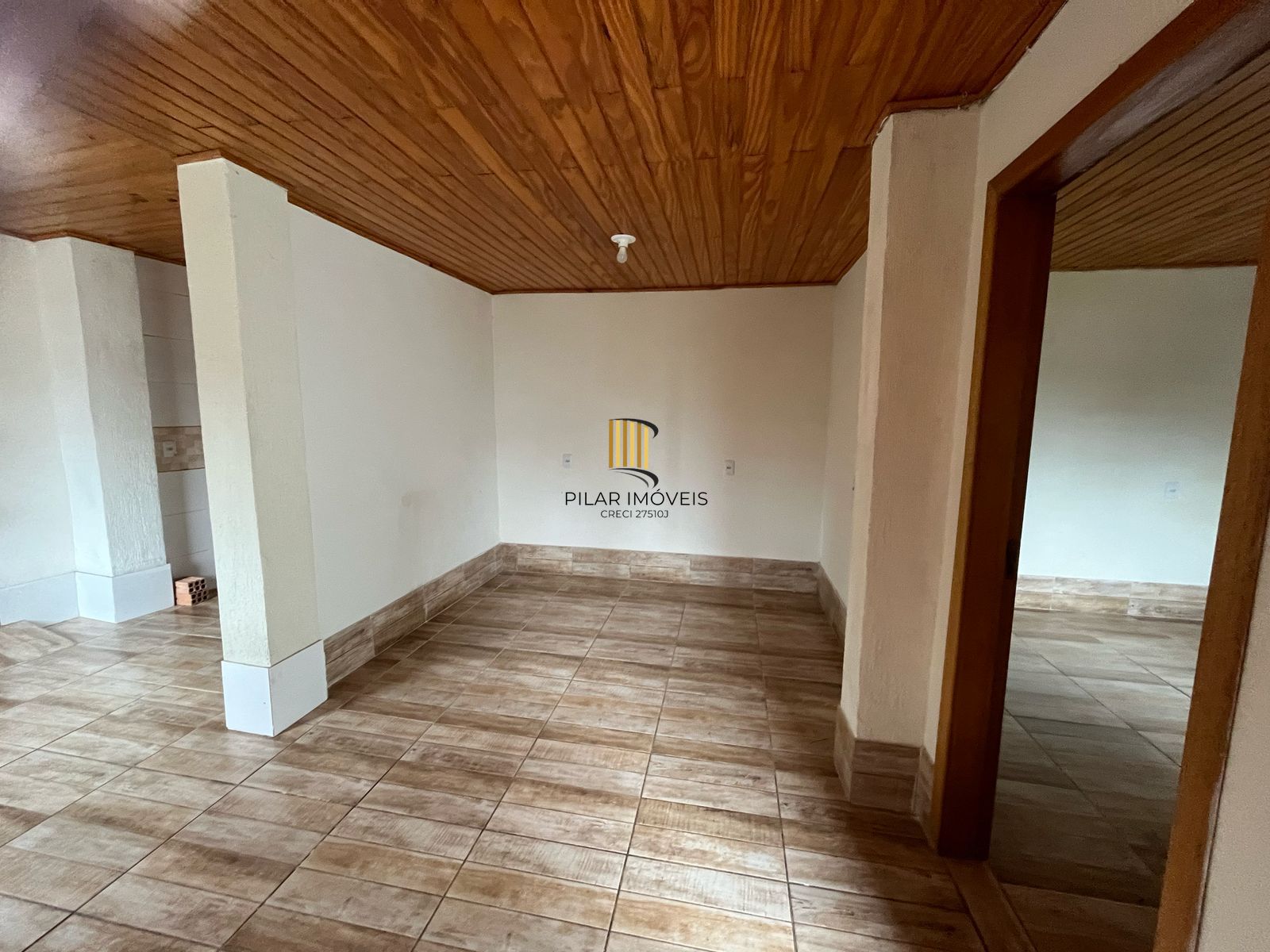 Casa 2 dormitórios no bairro Teresópolis