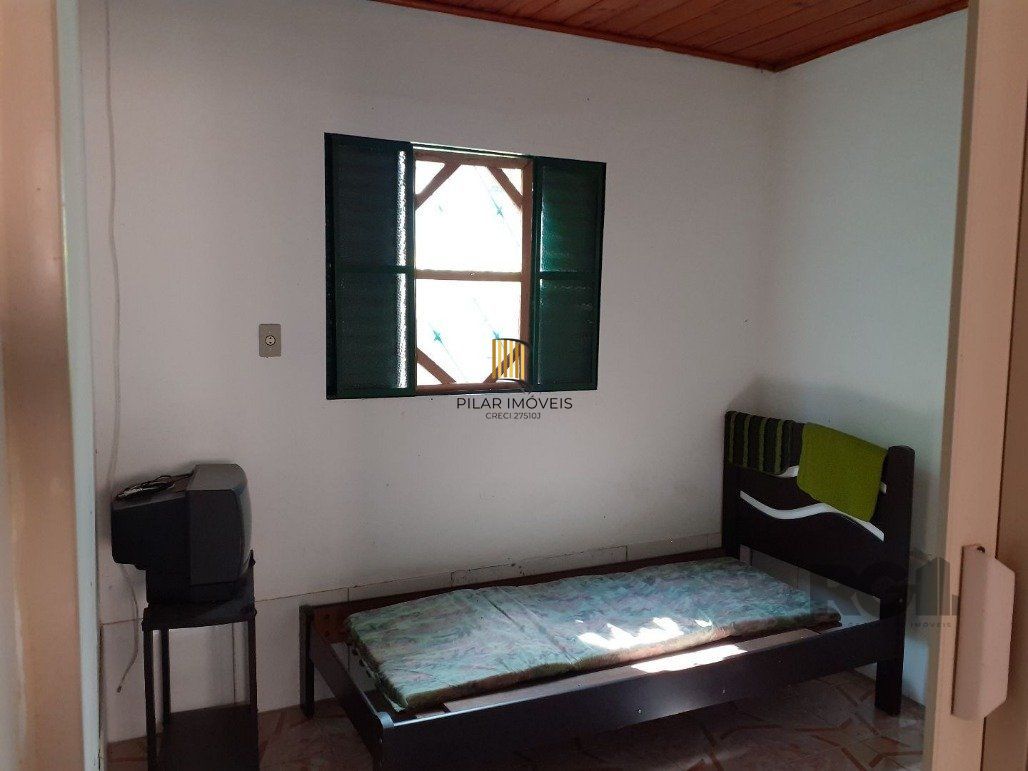 Casa 3 Dormitório(s) Bairro Itapuã