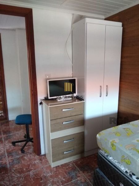 Casa 4 Dormitório(s) Bairro Hípica