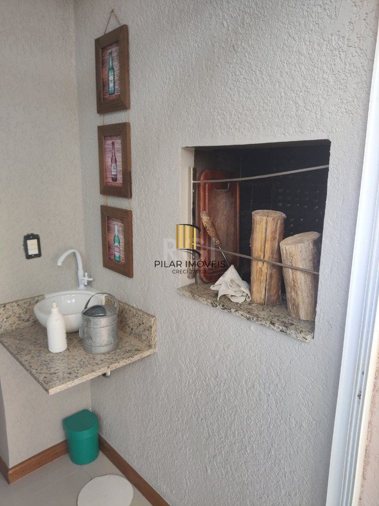 Casa 3 Dormitório(s) Bairro Hípica