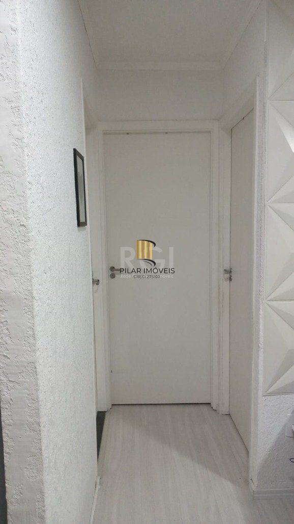 Apartamento para Venda - 40.98m², 2 dormitórios, 1 vaga - Restinga