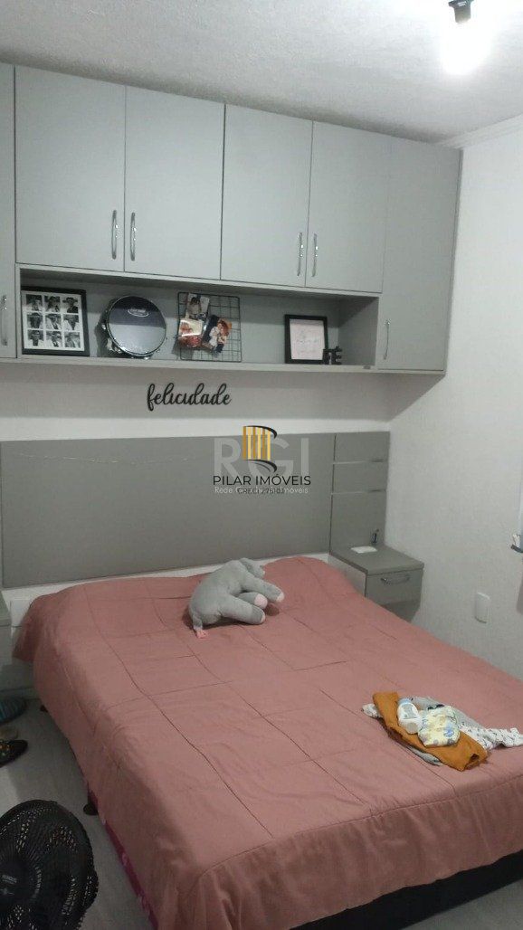 Apartamento para Venda - 40.98m², 2 dormitórios, 1 vaga - Restinga