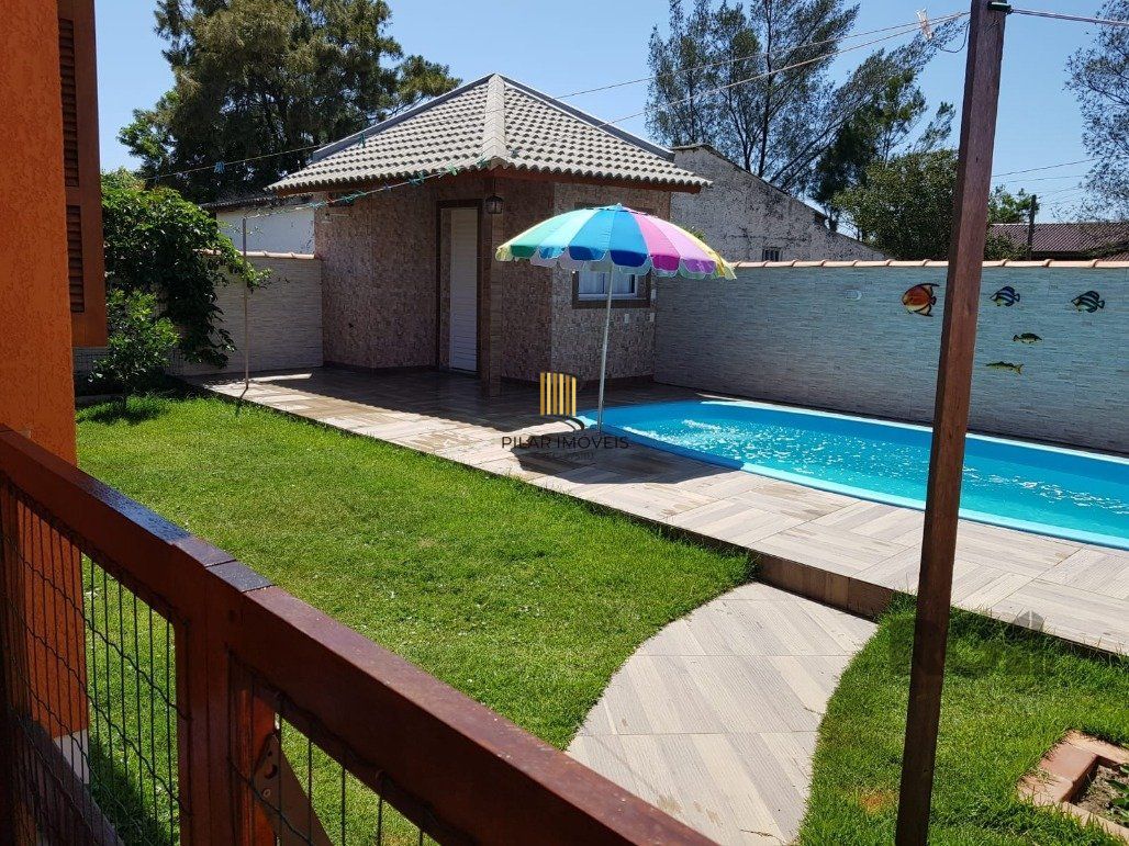 Casa 3 Dormitório(s) Bairro Centro