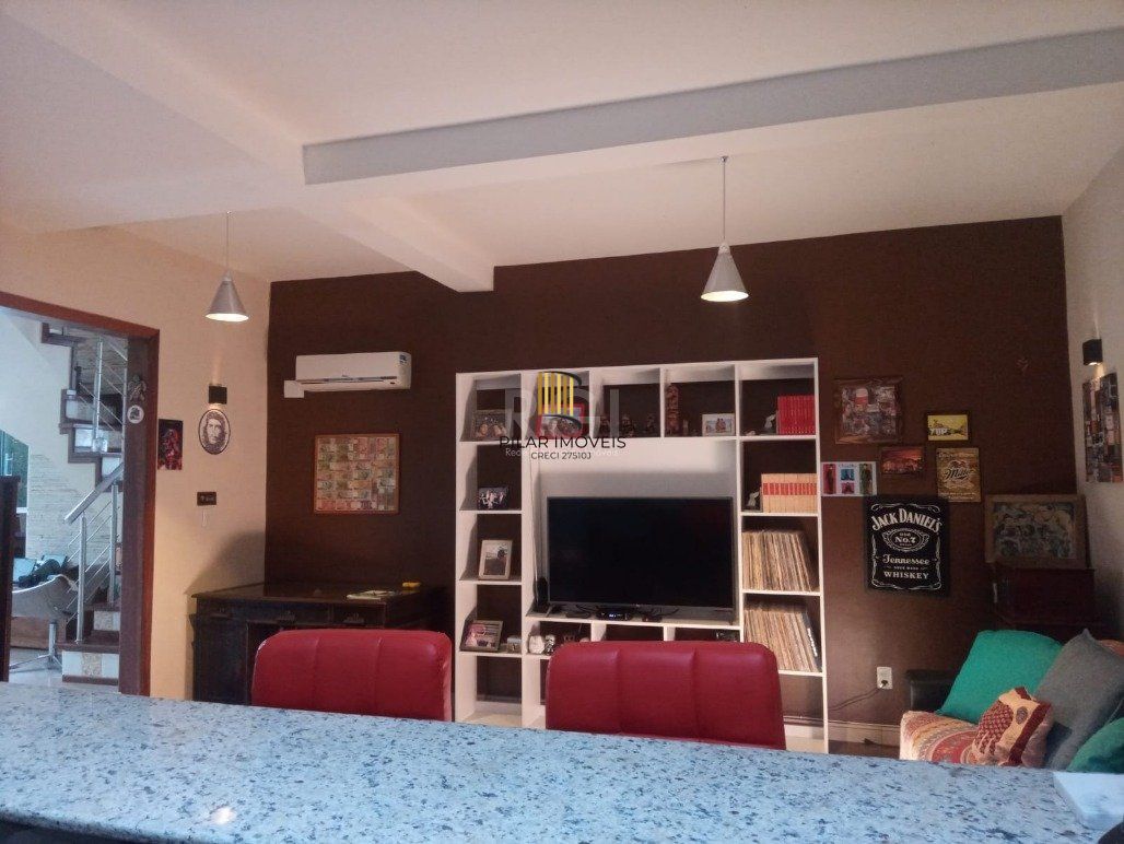 Casa 3 Dormitório(s) Bairro Imperial Parque