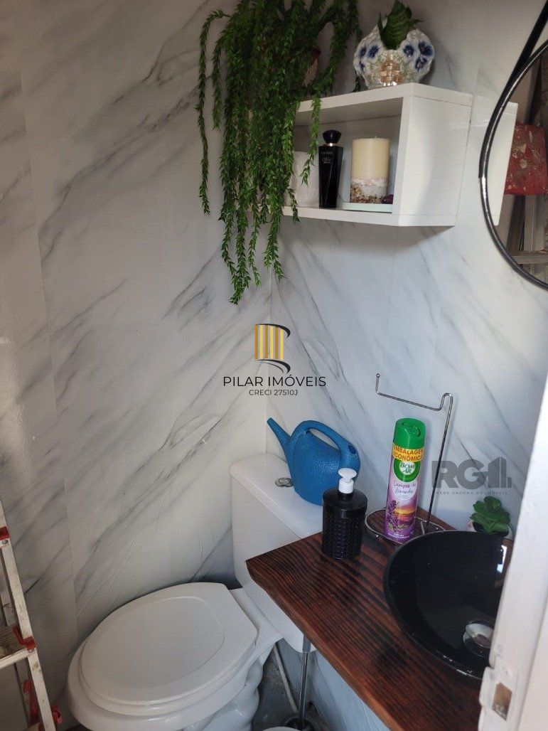 Casa 2 dormitórios no bairro Ponta Grossa