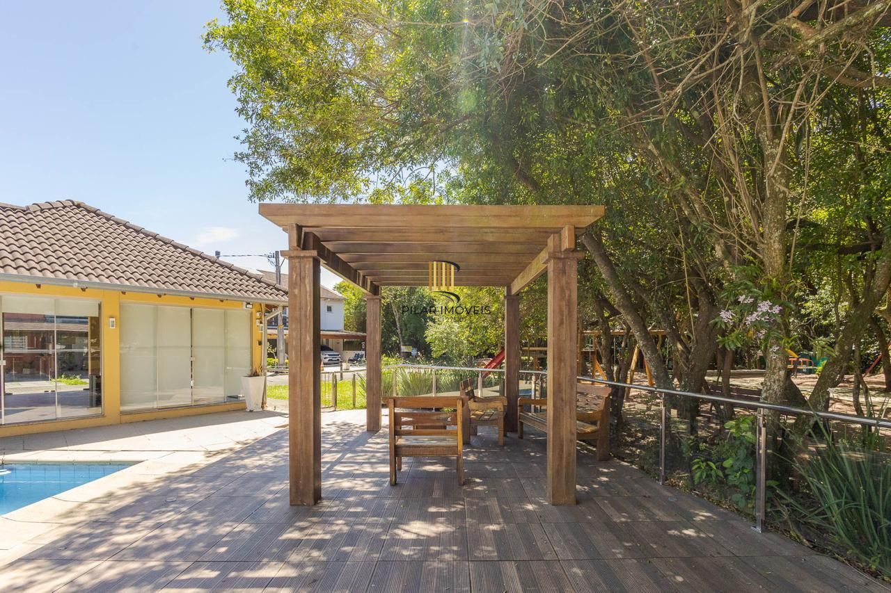 Casa de Condomínio 3 dormitórios no bairro Vila Nova