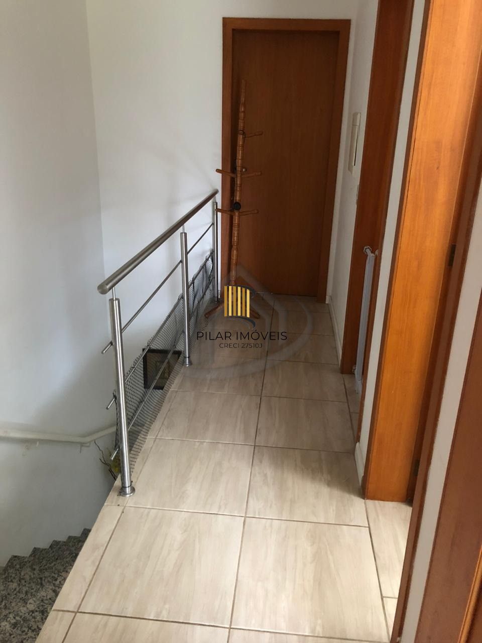 Sobrado para Venda - 138.15m², 3 dormitórios, sendo 1 suites, 2 vagas - Hípica