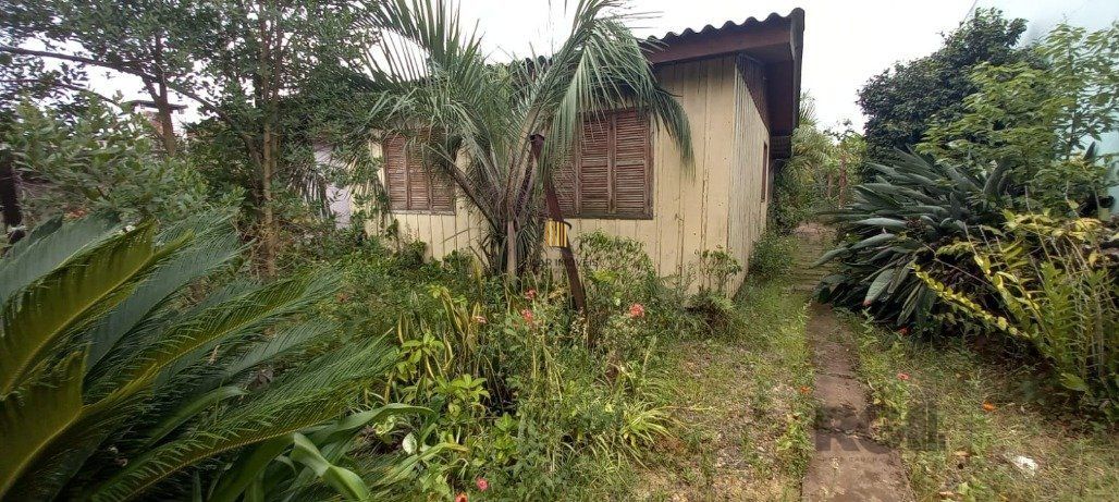 Casa 2 dormitórios no bairro Vila Nova