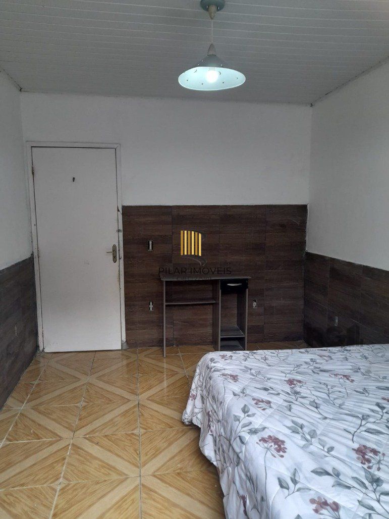 Casa 2 dormitórios no bairro Vila Nova