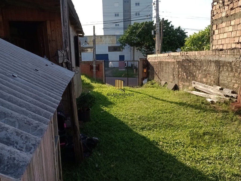 Casa 2 Dormitório(s) Bairro Jari