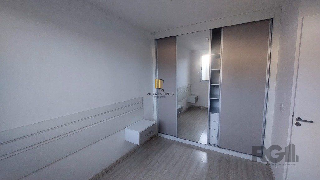 Apartamento 2 Dormitório(s) Bairro Morro Santana