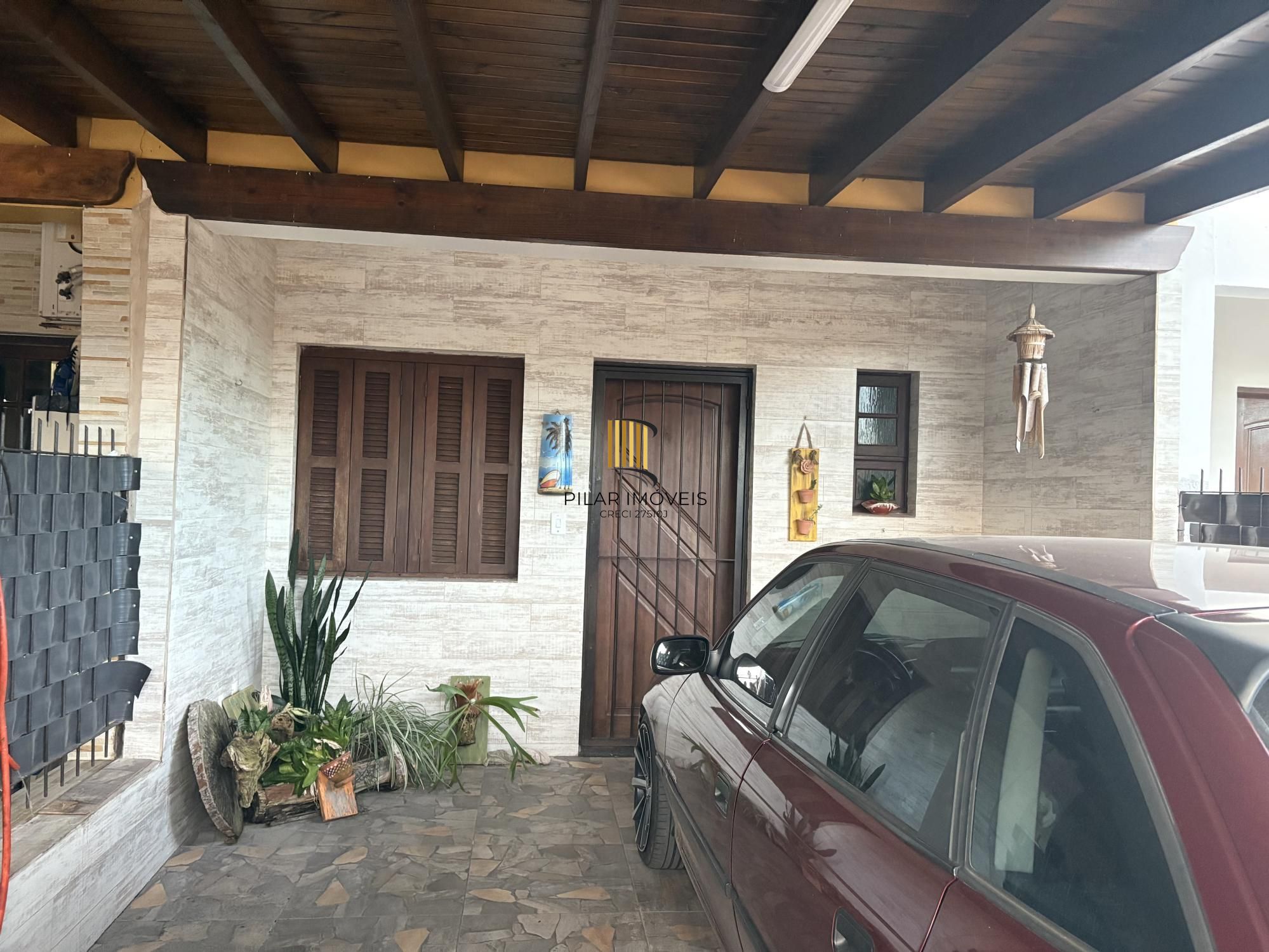 Sobrado 2 dormitórios no bairro Belém Novo