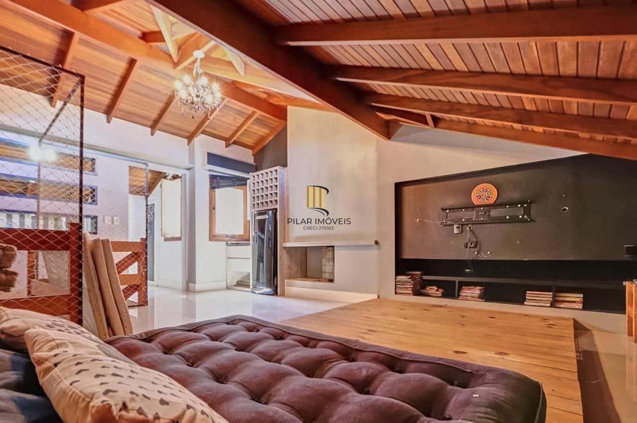 Casa de Condomínio 3 dormitórios no bairro Vila Nova