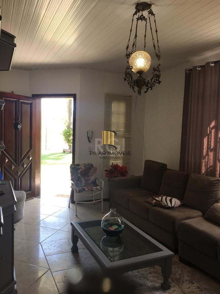 Casa 3 Dormitório(s) Bairro Hípica