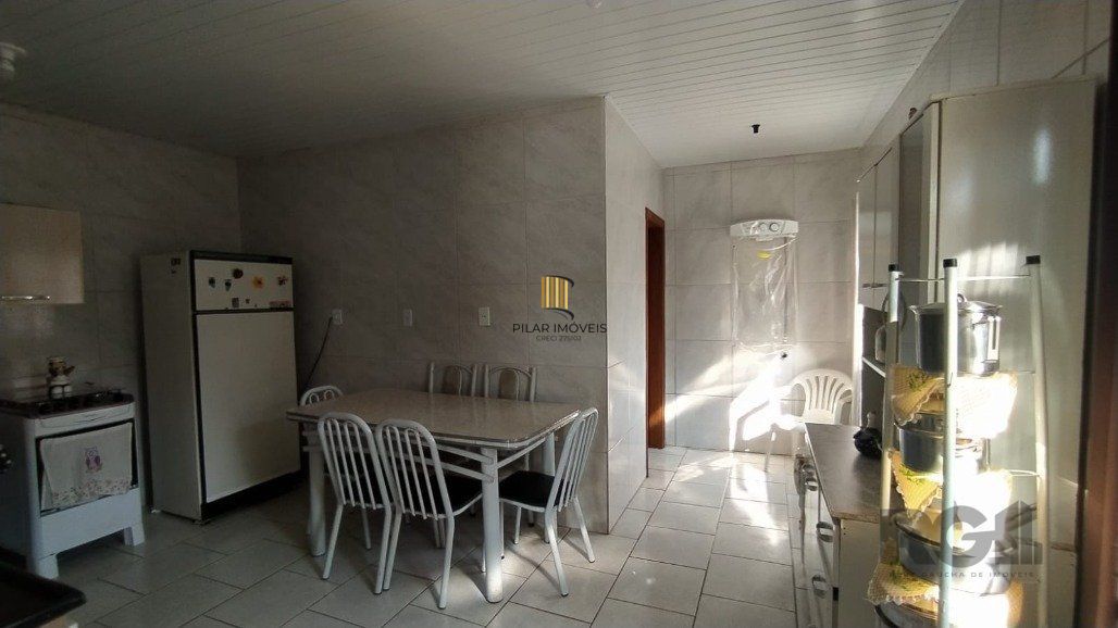 Casa 2 Dormitório(s) Bairro Vila Nova