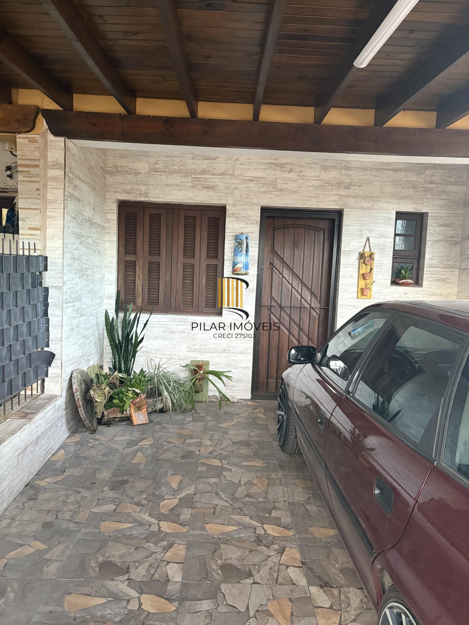 Sobrado 2 dormitórios no bairro Belém Novo