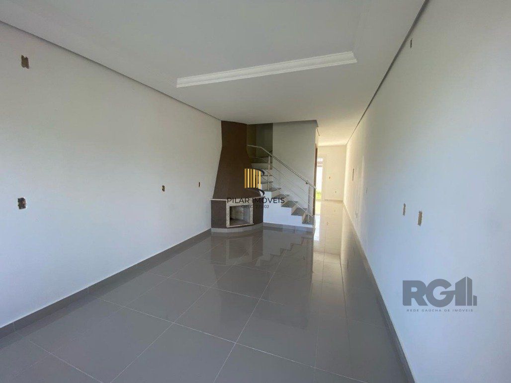 Sobrado para Venda - 80m², 2 dormitórios, sendo 2 suites, 1 vaga - Hípica