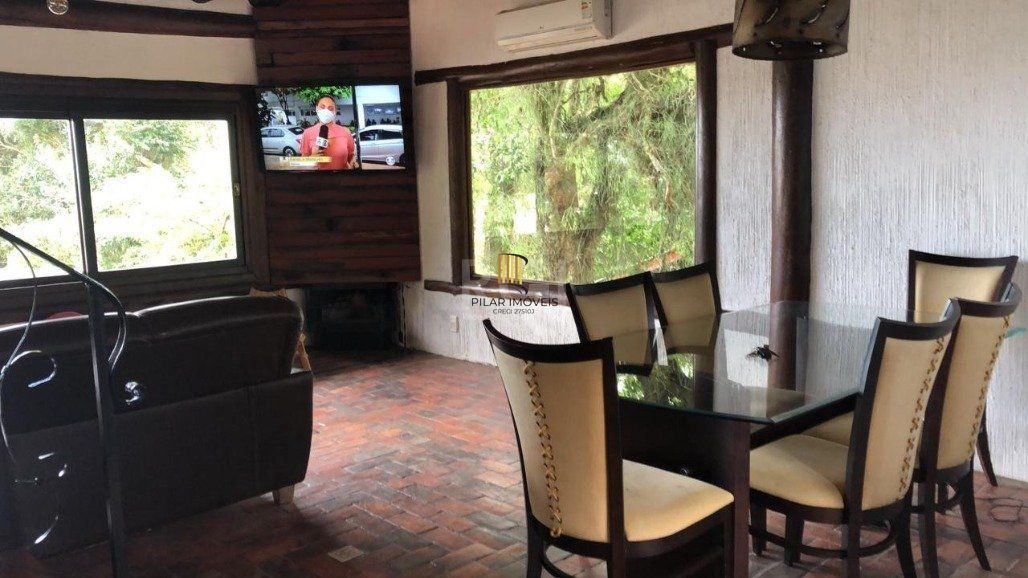 Casa para Venda - 367m², 2 dormitórios, Belém Novo