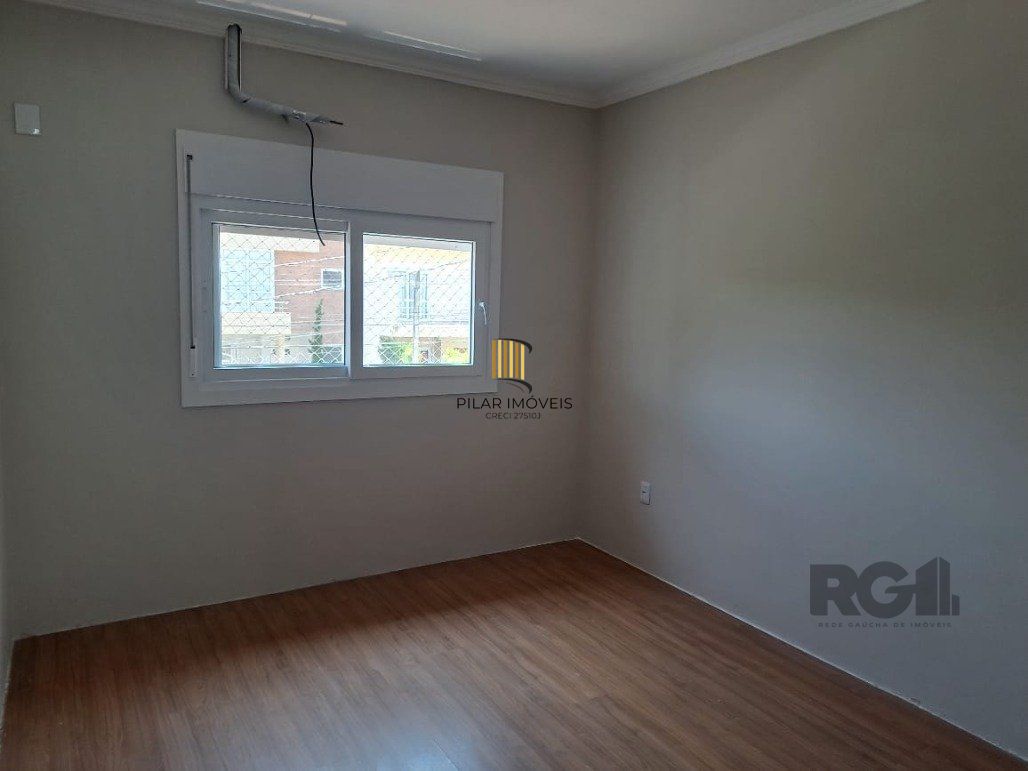 Casa 3 dormitórios no bairro Hípica