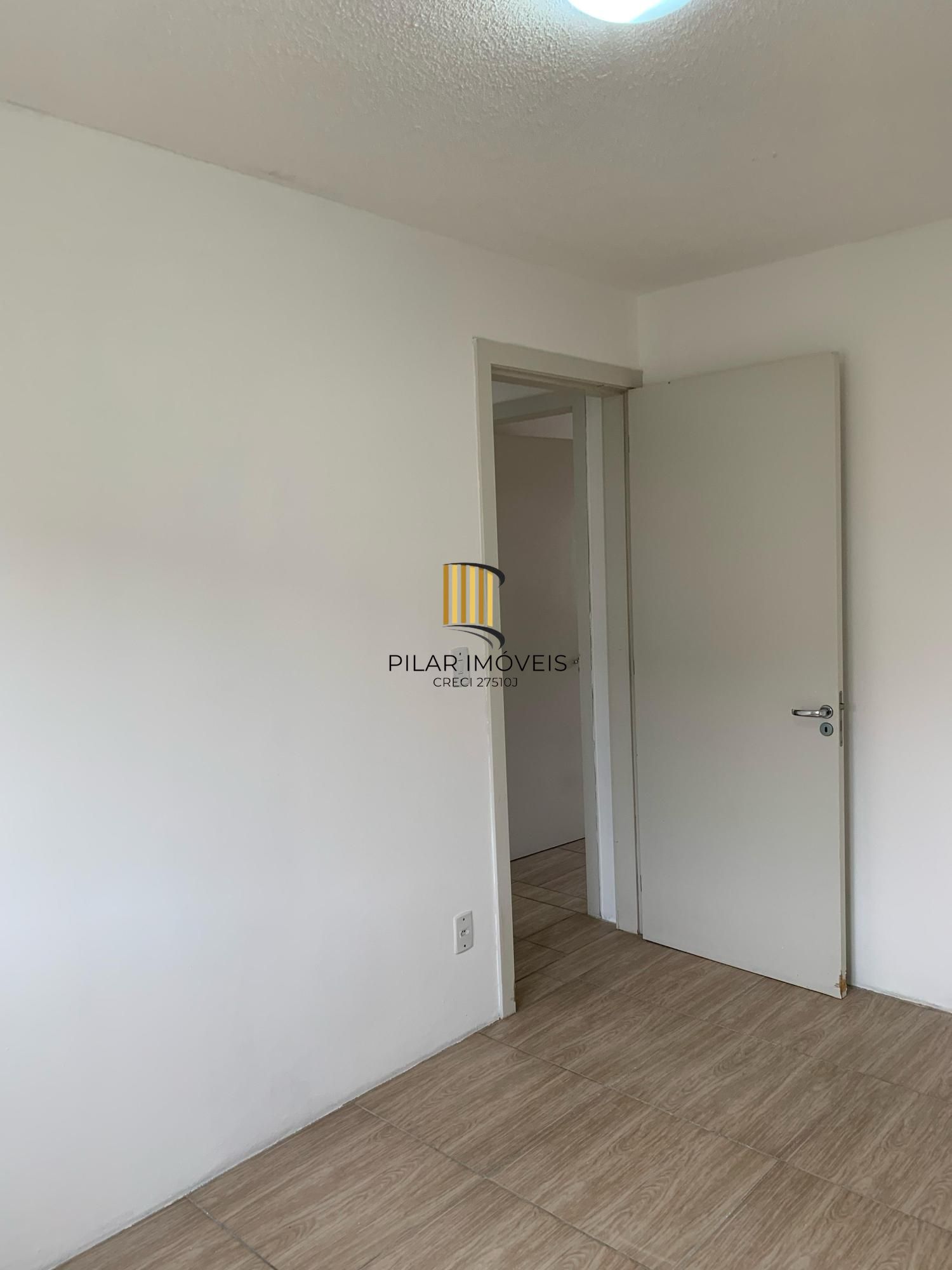 Apartamento 2 dormitórios no bairro Restinga