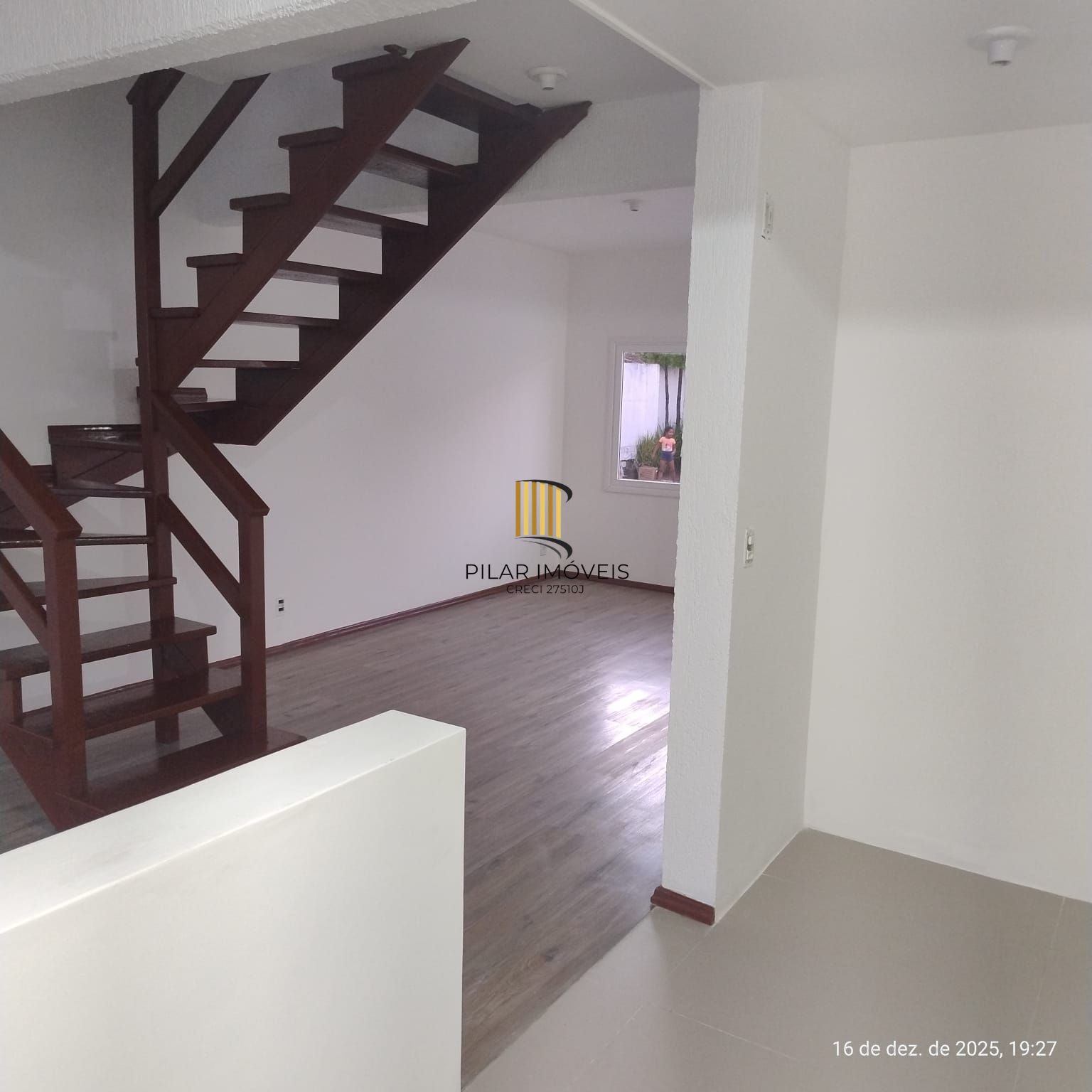 Casa 2 dormitórios no bairro Hípica