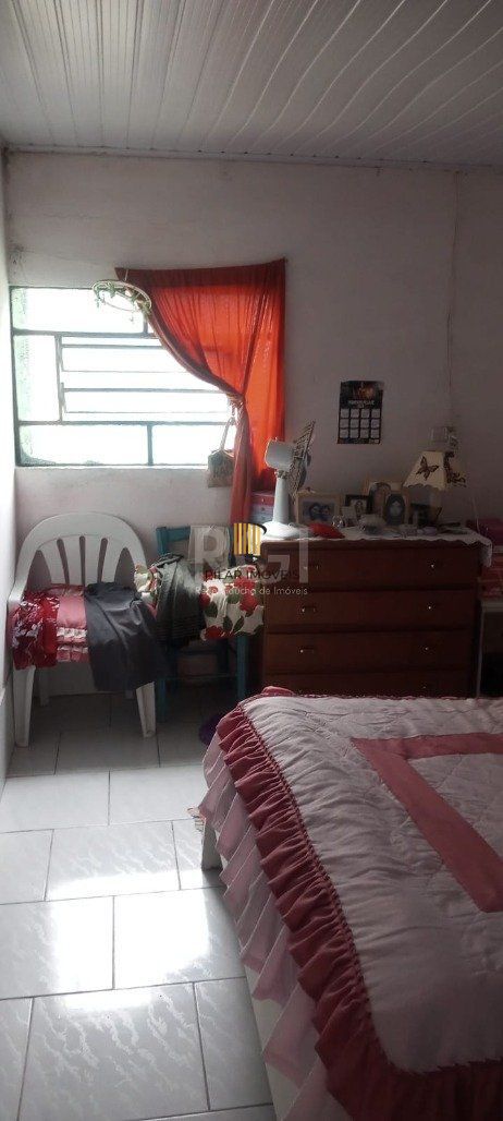 Casa para Venda - 80m², 3 dormitórios, Extrema