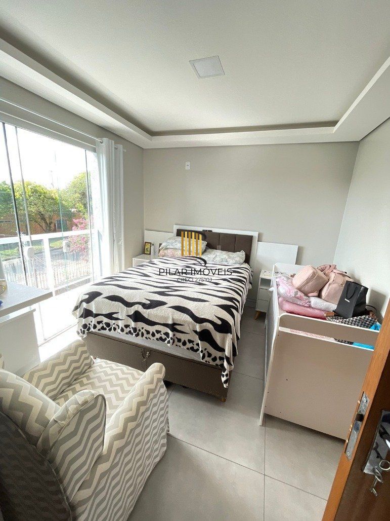 Duplex 3 Dormitório(s) Bairro Restinga