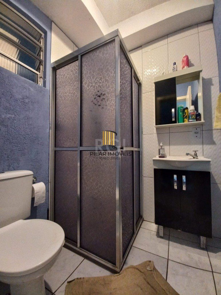 Apartamento para Venda - 46m², 2 dormitórios, 1 vaga - Restinga