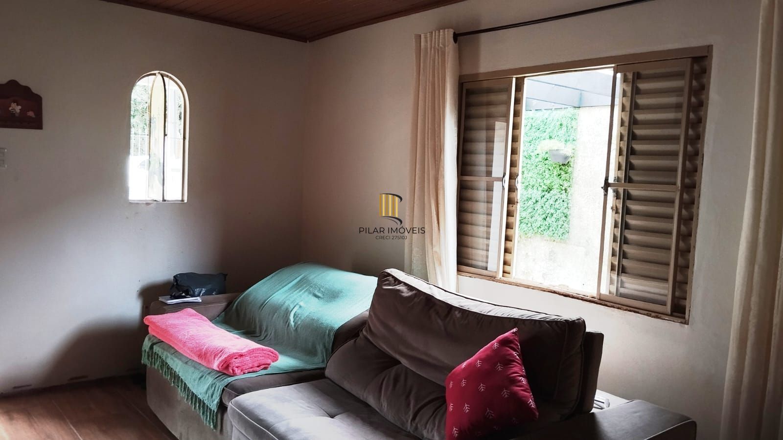 Casa 2 dormitórios no bairro Aberta dos Morros
