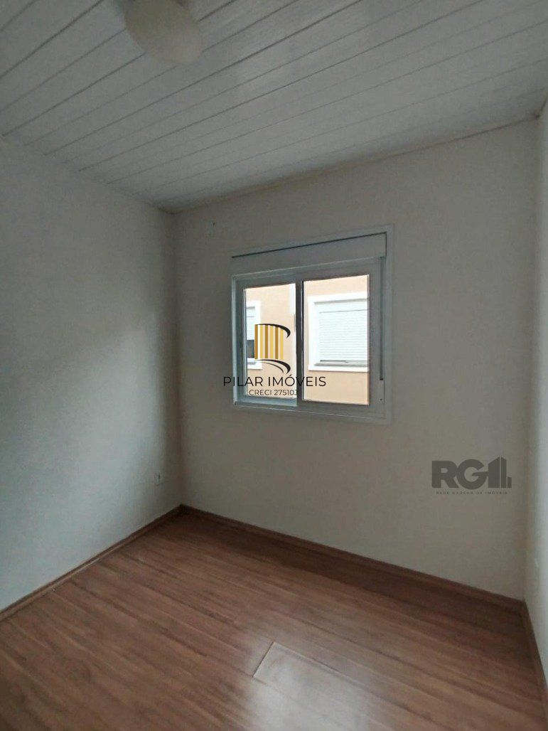 Casa de Condomínio 2 dormitórios no bairro Restinga