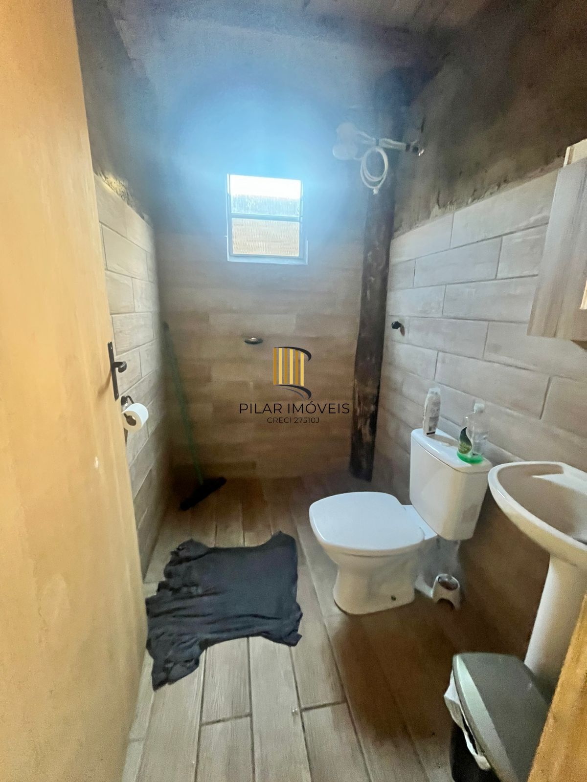 Casa 2 dormitórios no bairro Belém Novo