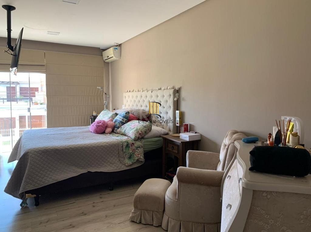 Sobrado para Venda - 300m², 3 dormitórios, sendo 2 suites, 1 vaga - Hípica  Jardins Do Prado