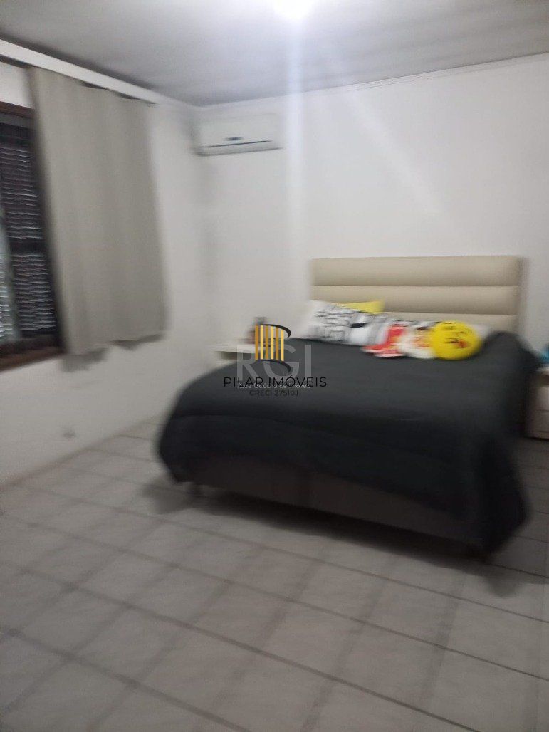 Casa para Venda - 256.44m², 4 dormitórios, sendo 1 suites, 4 vagas - Cavalhada