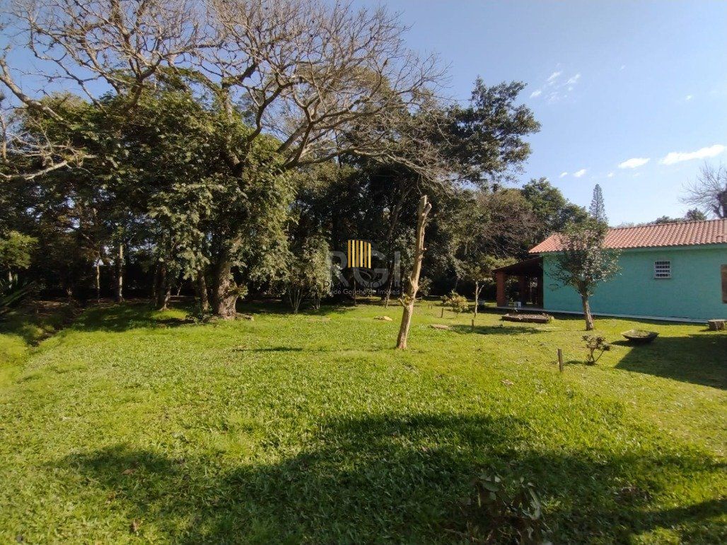 Sítio para Venda - 245m², 4 dormitórios, 10 vagas - Lami