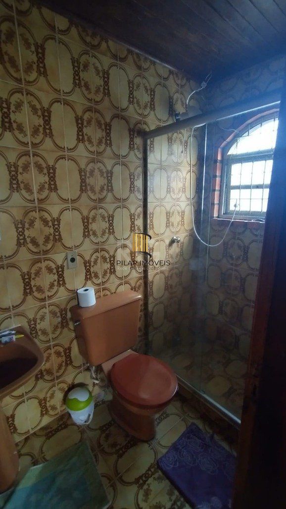 Sítio para Venda - 242m², 2 dormitórios, sendo 2 suites, 2 vagas - Itapuã