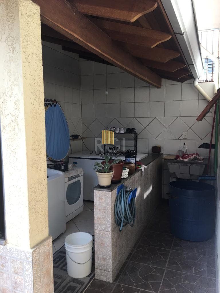 Casa 3 Dormitório(s) Bairro Vila São José