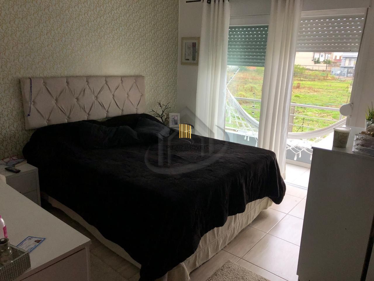 Sobrado para Venda - 138.15m², 3 dormitórios, sendo 1 suites, 2 vagas - Hípica