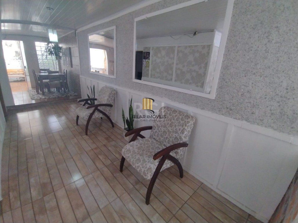 Casa para Venda - 103m², 2 dormitórios, 1 vaga - Hípica