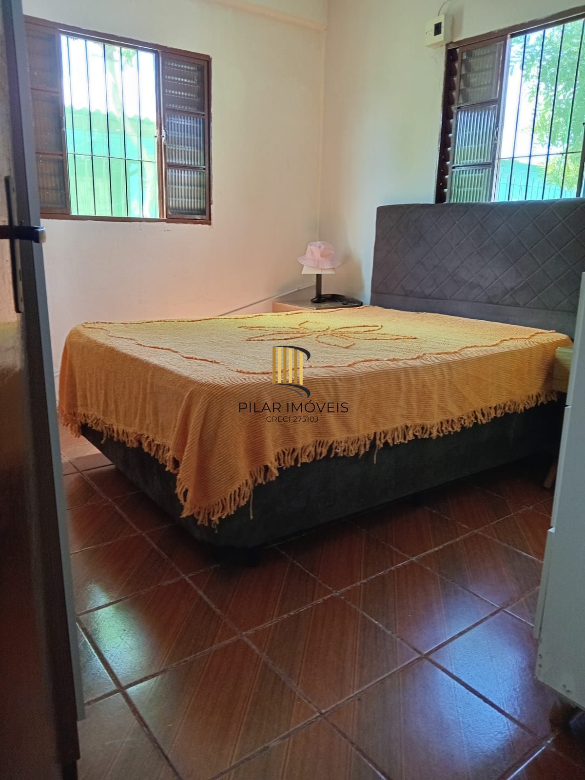 Casa 4 dormitórios no bairro Restinga