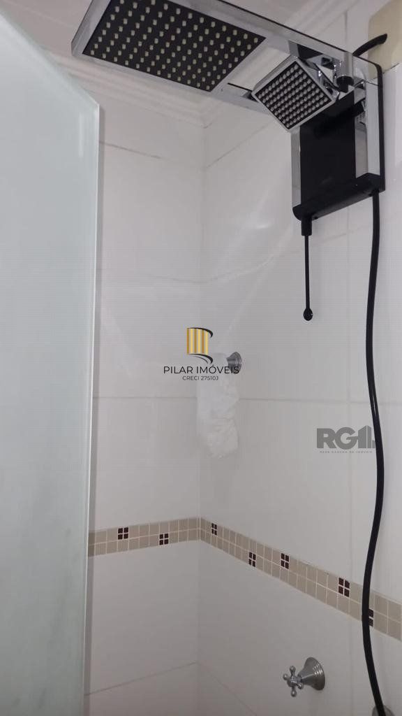 Casa 4 Dormitório(s) Bairro Hípica