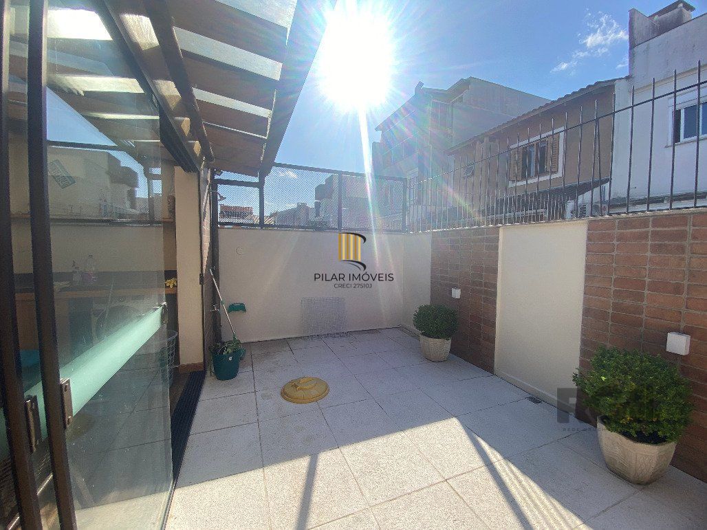 Casa 3 Dormitório(s) Bairro Hípica