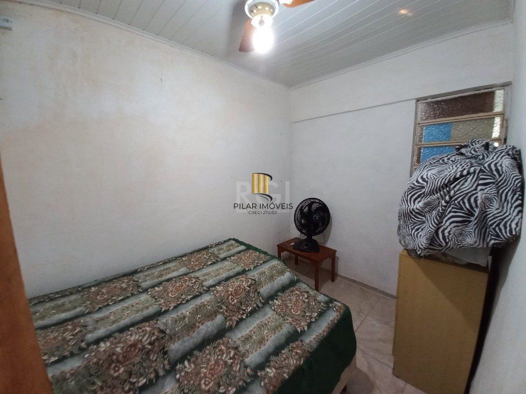 Casa para Venda - 120m², 2 dormitórios, sendo 1 suites, 3 vagas - Hípica