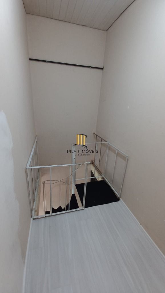 Sobrado para Venda - 68m², 2 dormitórios, sendo 1 suites, 1 vaga - Campo Novo